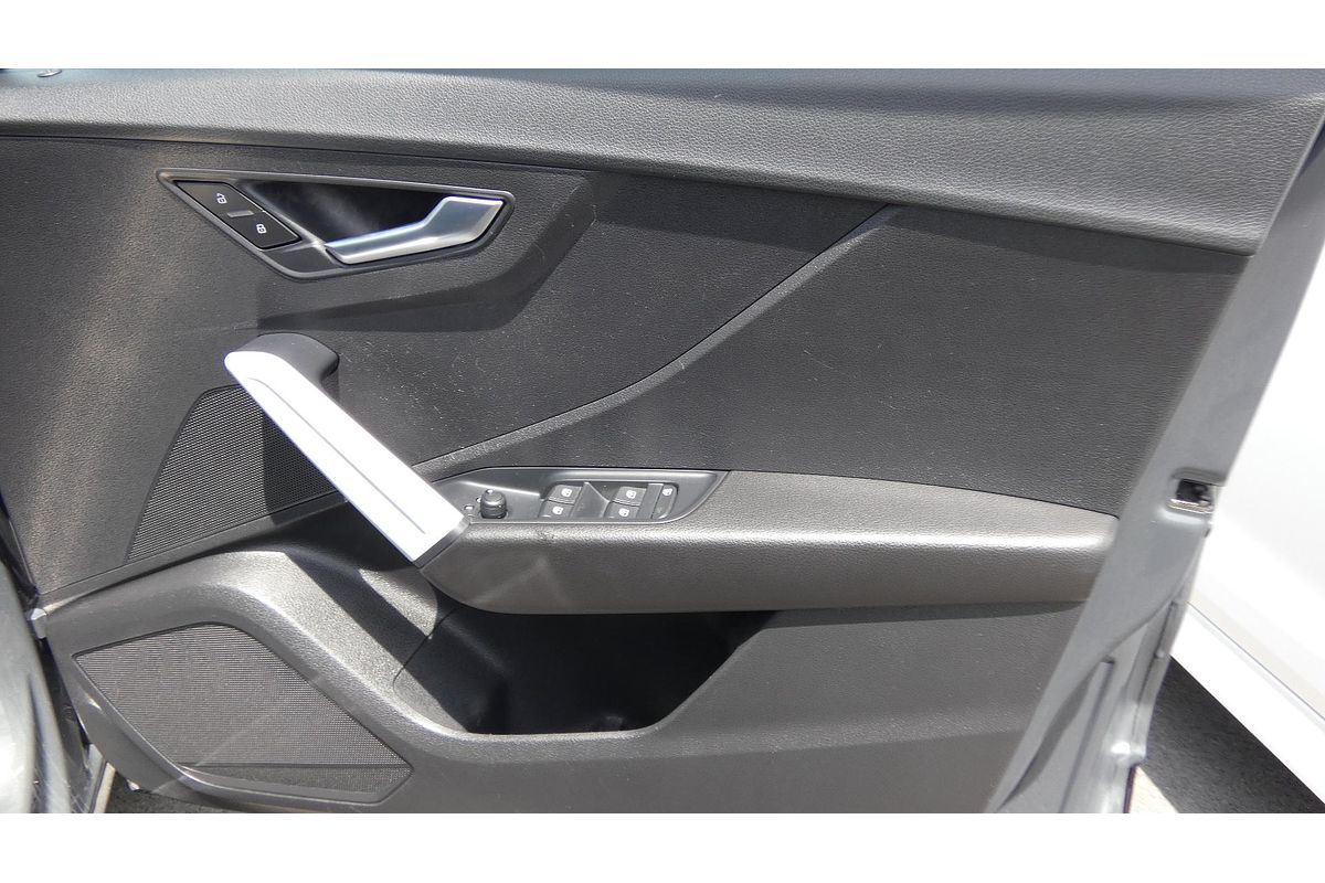 2017 Audi Q2 design GA