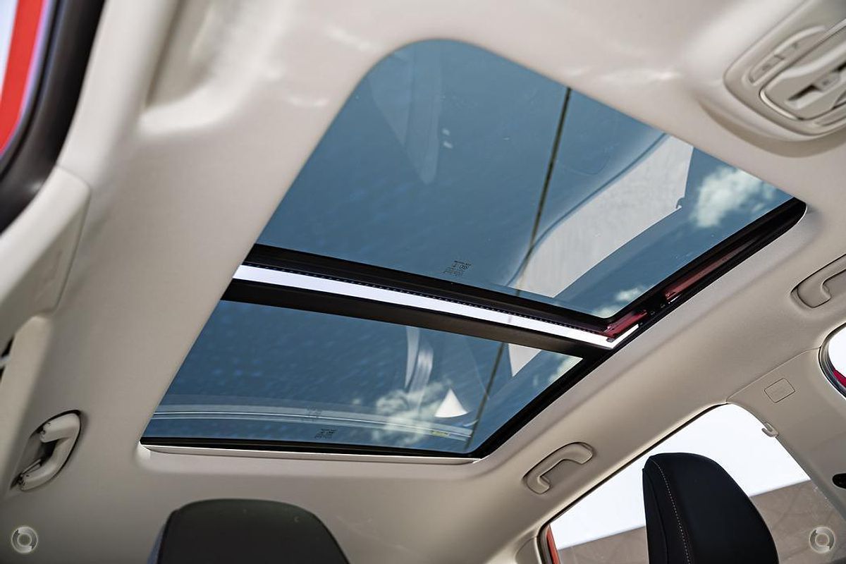 2025 MG ZS Essence Hybrid+ ZS32