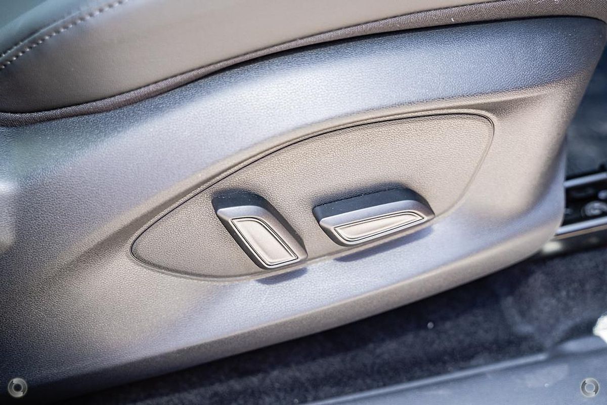 2025 MG ZS Essence Hybrid+ ZS32