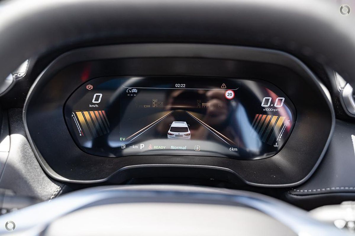 2025 MG ZS Essence Hybrid+ ZS32