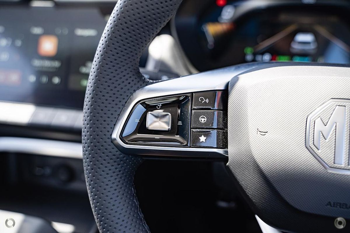 2025 MG ZS Essence Hybrid+ ZS32