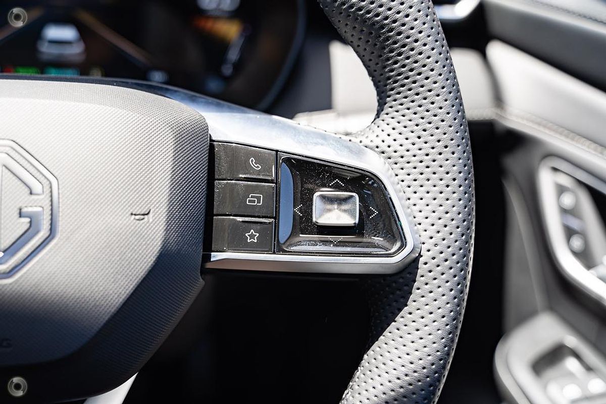 2025 MG ZS Essence Hybrid+ ZS32