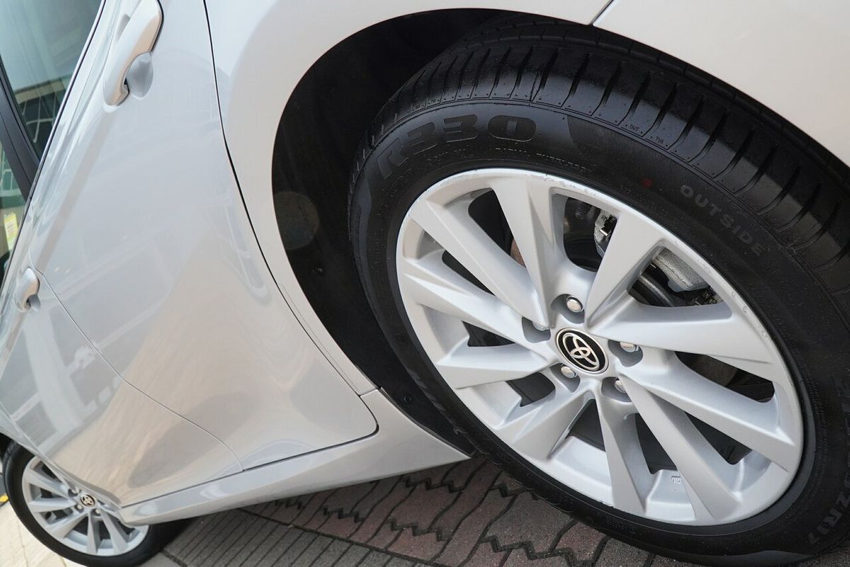 2023 Toyota Camry Ascent AXVH70R