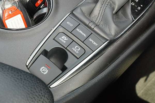 2023 Toyota Camry Ascent AXVH70R