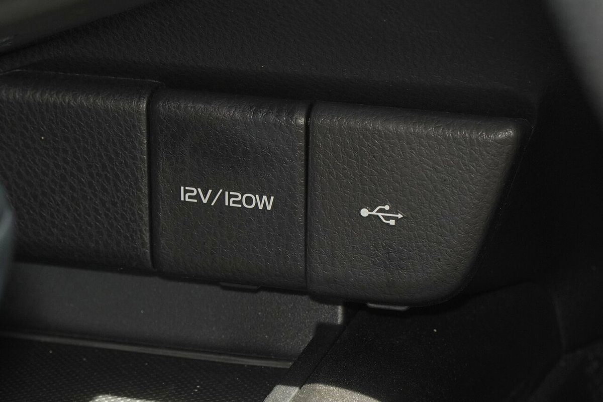 2023 Toyota Camry Ascent AXVH70R