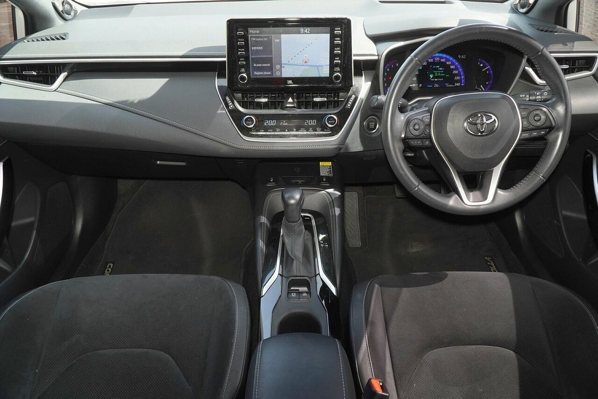 2020 Toyota Corolla ZR MZEA12R