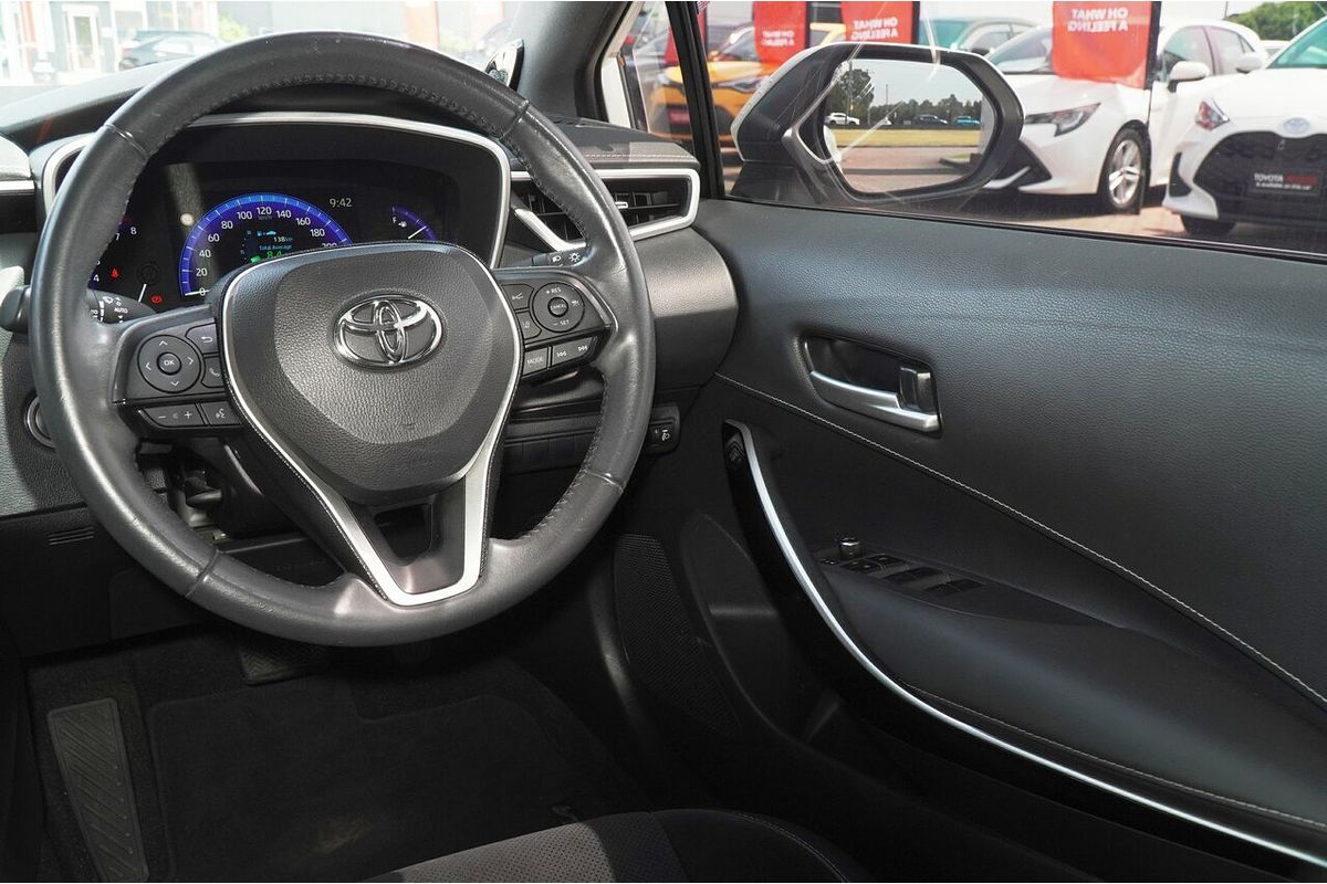 2020 Toyota Corolla ZR MZEA12R