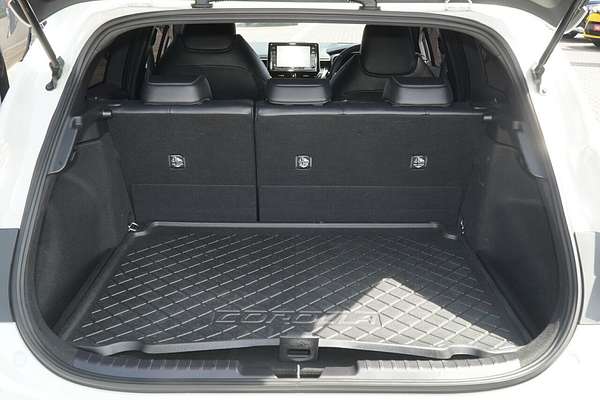 2020 Toyota Corolla ZR MZEA12R