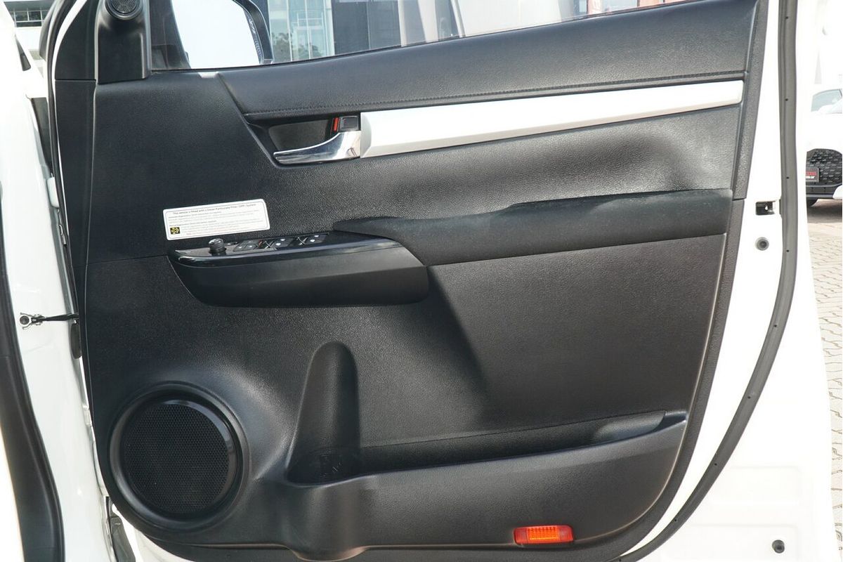 2021 Toyota Hilux SR GUN126R 4X4