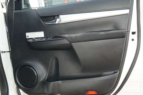 2020 Toyota Hilux SR5 GUN126R 4X4