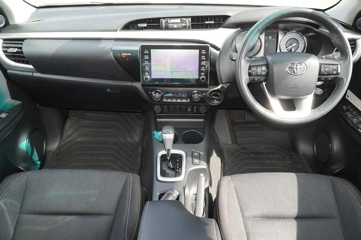 2020 Toyota Hilux SR5 GUN126R 4X4