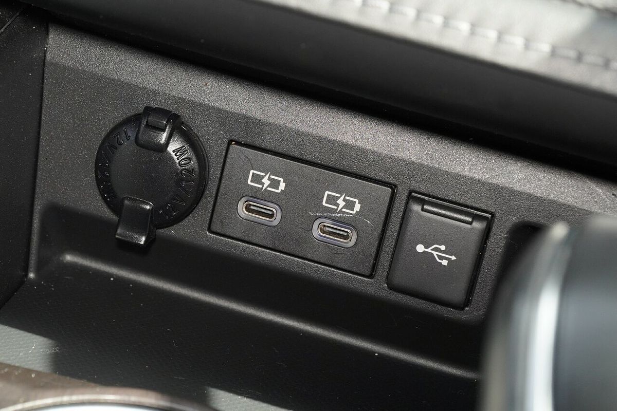 2022 Toyota Kluger Grande AXUH78R