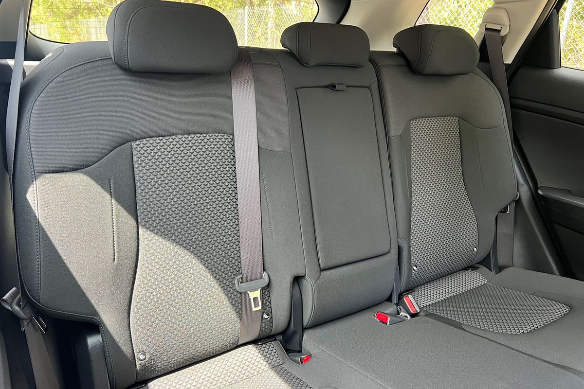 2025 Kia Sportage S NQ5