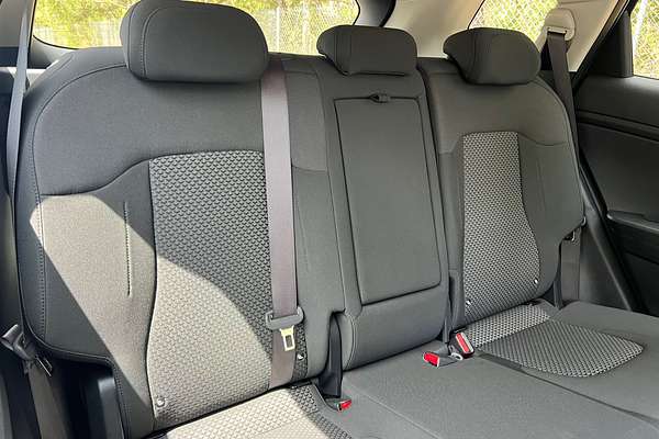 2025 Kia Sportage S NQ5