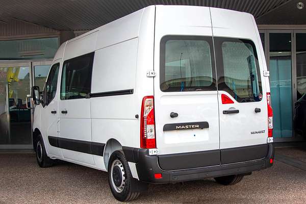 2025 Renault Master Pro 110kW X62 Phase 2 MWB Mid Roof