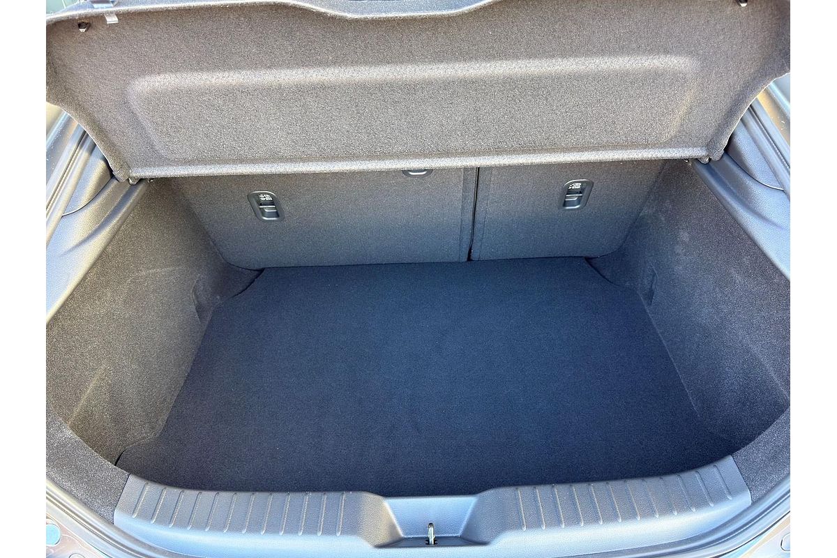 2025 Mazda 3 G25 Astina BP Series