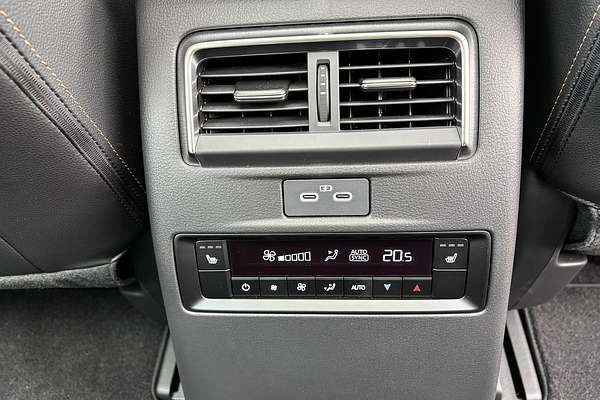 2024 Mazda CX-70 D50e GT KJ