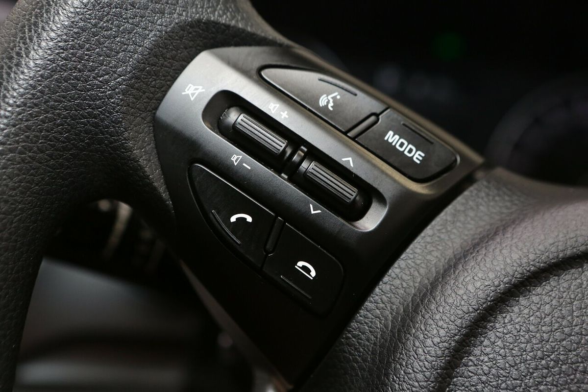 2023 Kia Stonic S YB