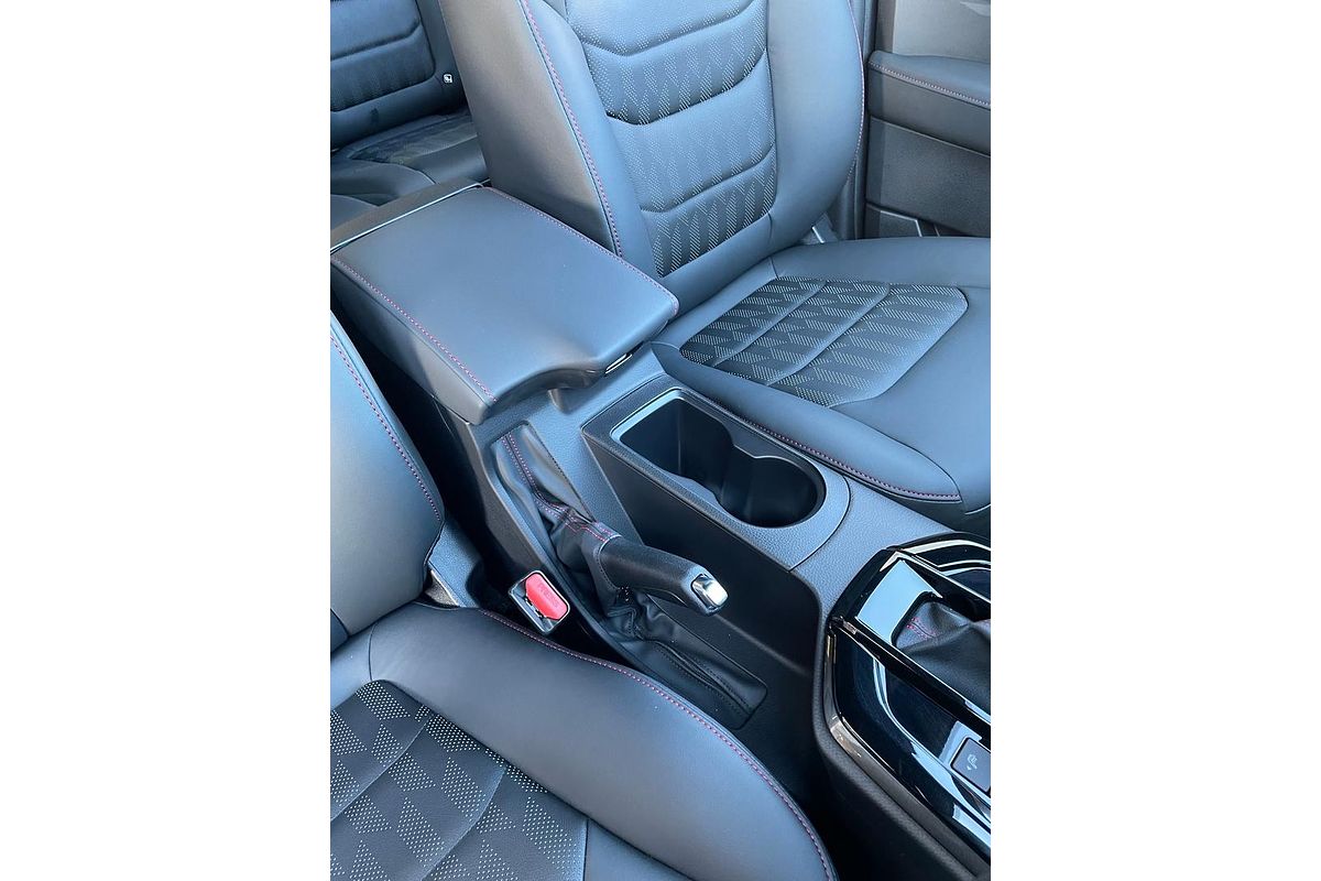 2025 Isuzu D-MAX X-TERRAIN 4X4