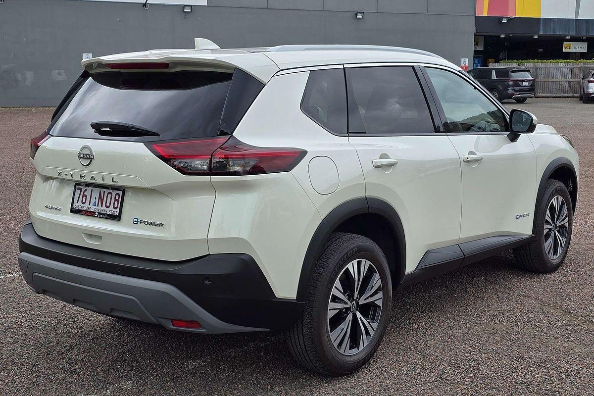 2025 Nissan X-TRAIL ST-L e-POWER T33