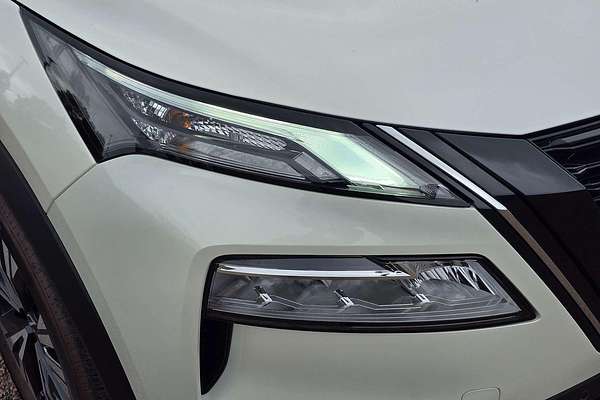 2025 Nissan X-TRAIL ST-L e-POWER T33