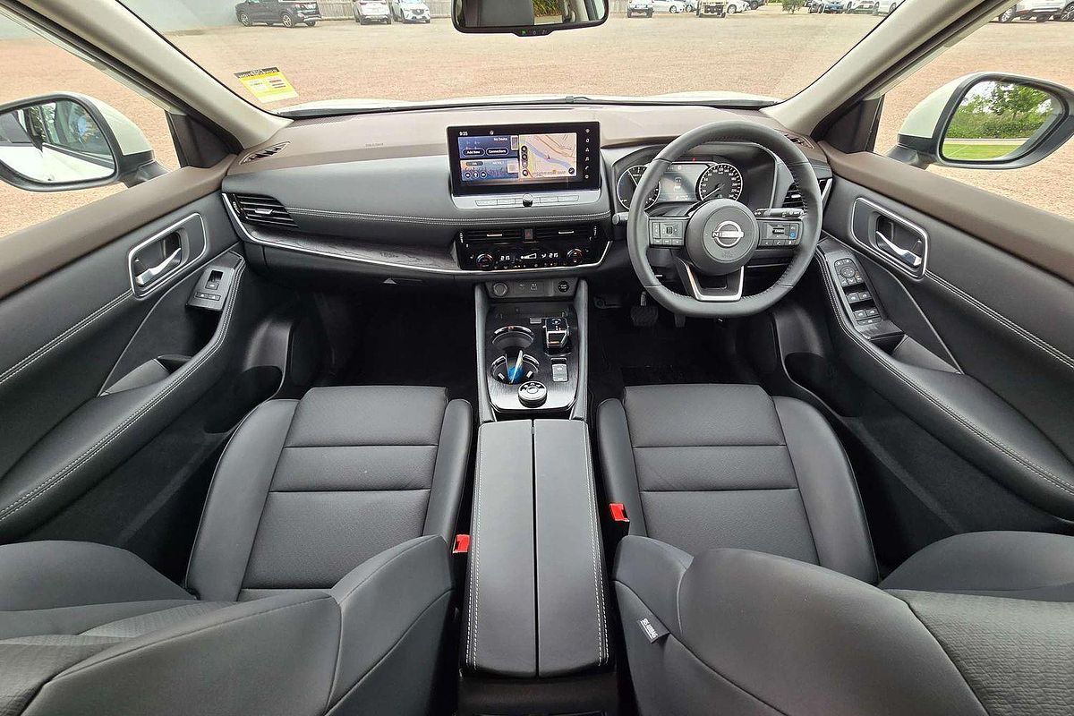 2025 Nissan X-TRAIL ST-L e-POWER T33