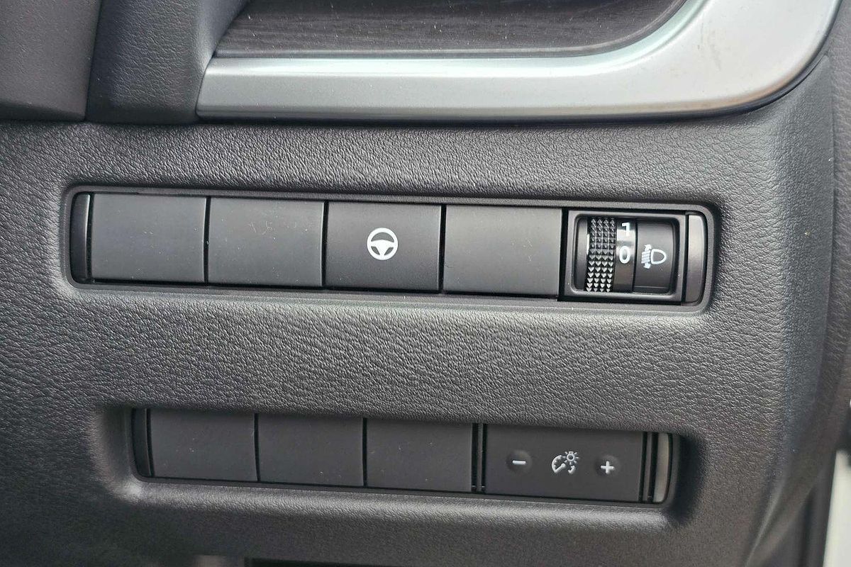 2025 Nissan X-TRAIL ST-L e-POWER T33