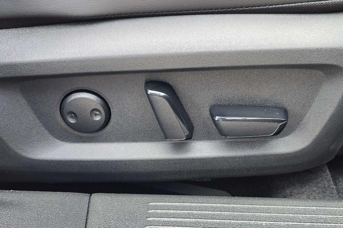 2025 Nissan X-TRAIL ST-L e-POWER T33