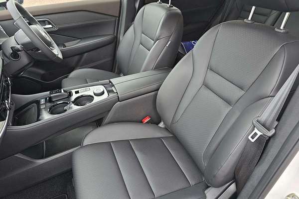 2025 Nissan X-TRAIL ST-L e-POWER T33