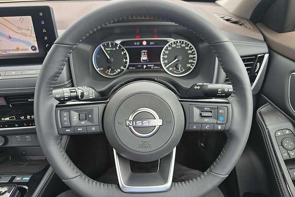 2025 Nissan X-TRAIL ST-L e-POWER T33