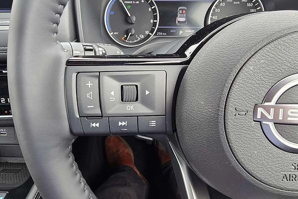 2025 Nissan X-TRAIL ST-L e-POWER T33