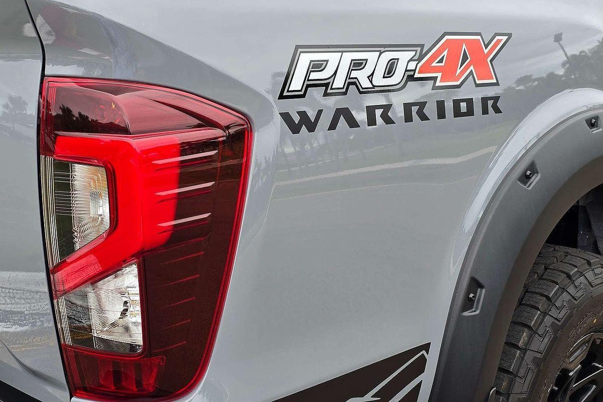 2025 Nissan Navara PRO-4X Warrior D23 4X4