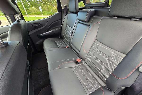 2025 Nissan Navara PRO-4X Warrior D23 4X4