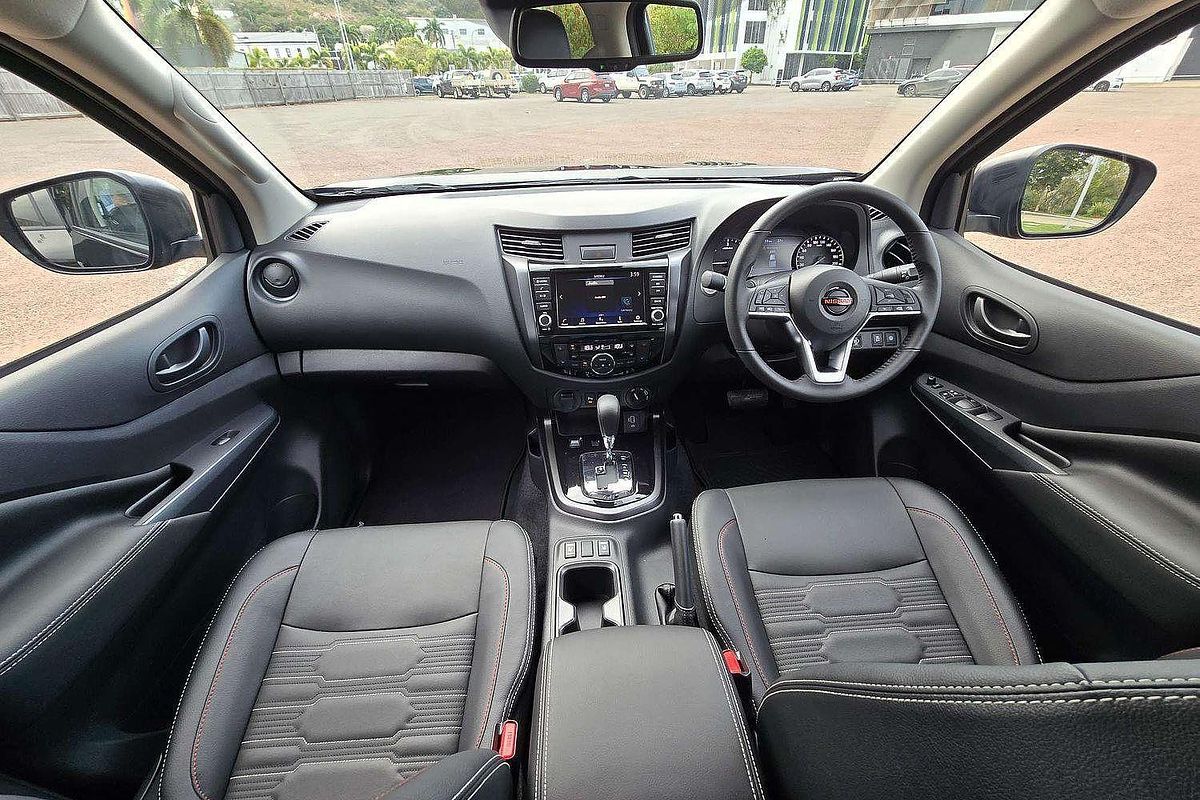 2025 Nissan Navara PRO-4X Warrior D23 4X4