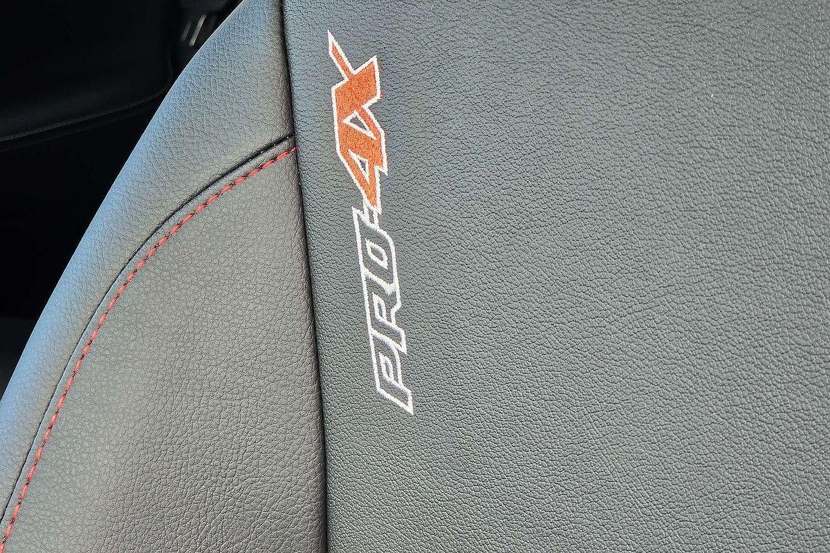 2025 Nissan Navara PRO-4X Warrior D23 4X4