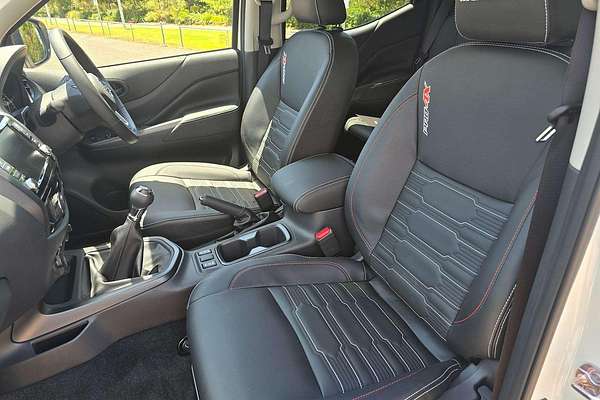 2024 Nissan Navara PRO-4X Warrior D23 4X4