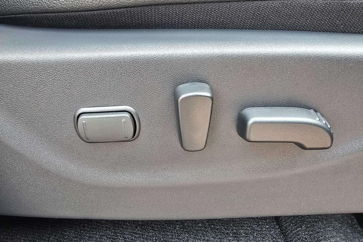 2025 Nissan Navara PRO-4X Warrior D23 4X4