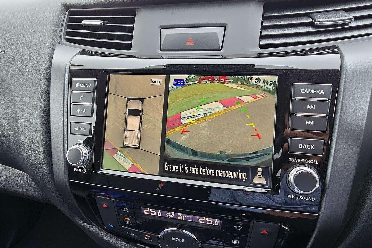 2025 Nissan Navara PRO-4X Warrior D23 4X4