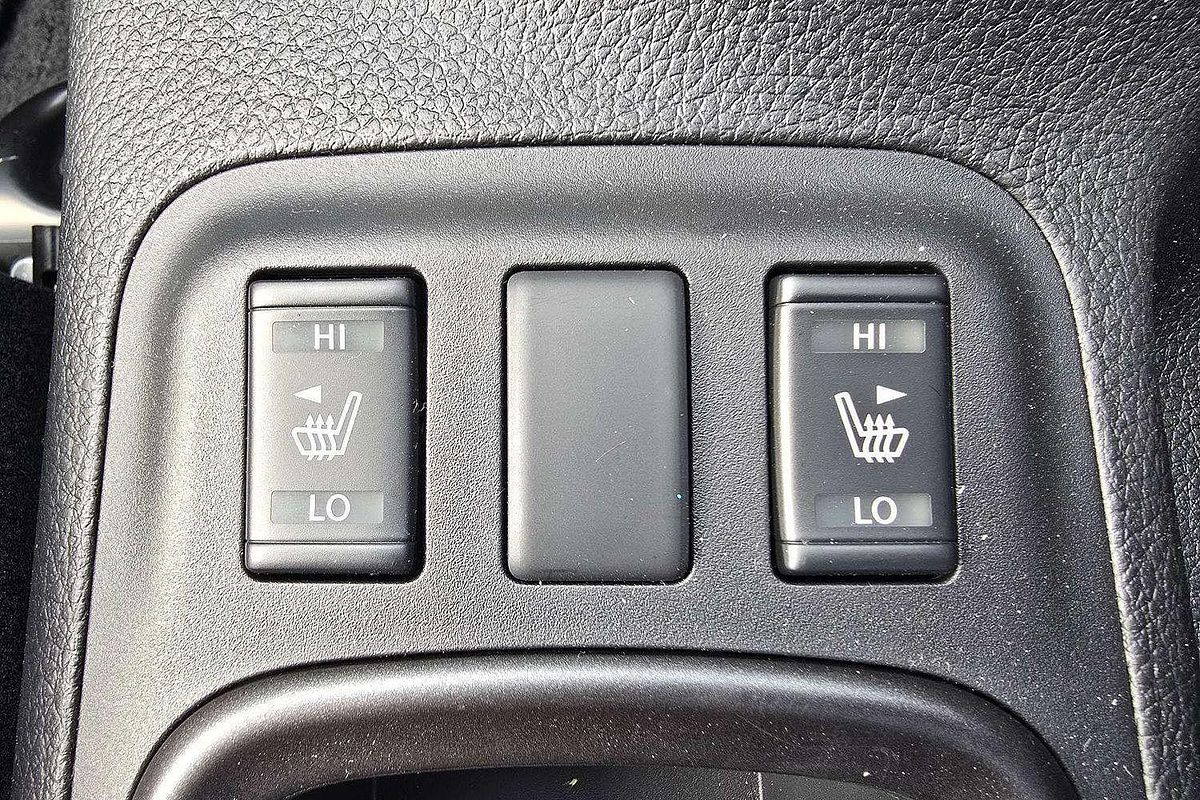 2025 Nissan Navara PRO-4X Warrior D23 4X4