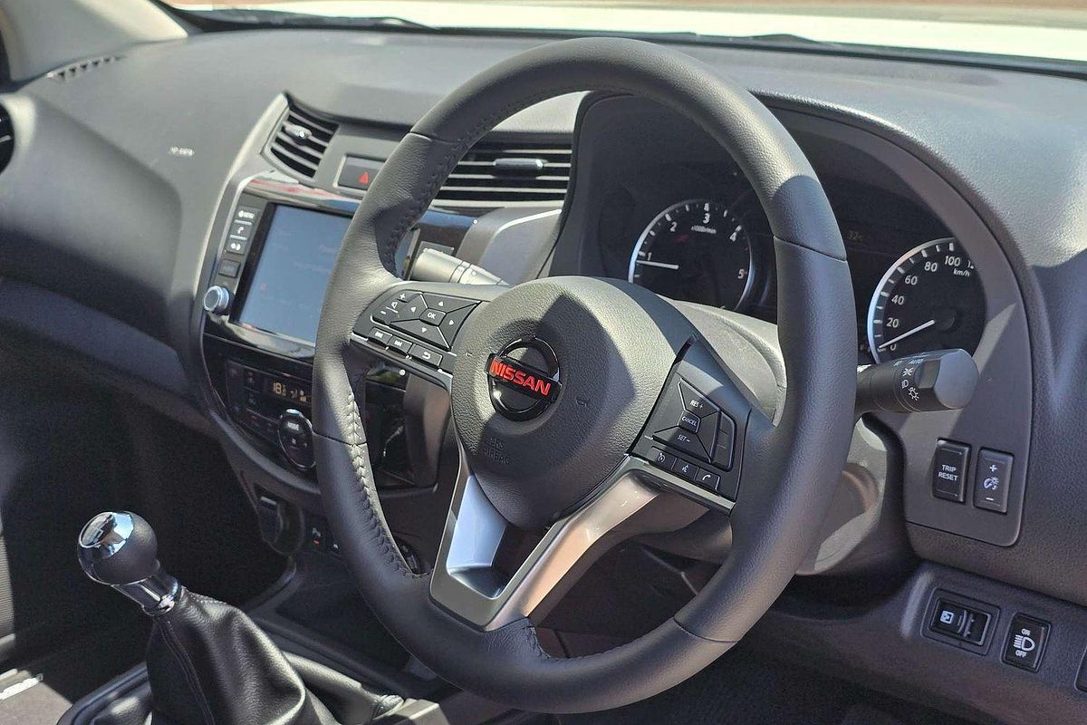 2024 Nissan Navara PRO-4X Warrior D23 4X4