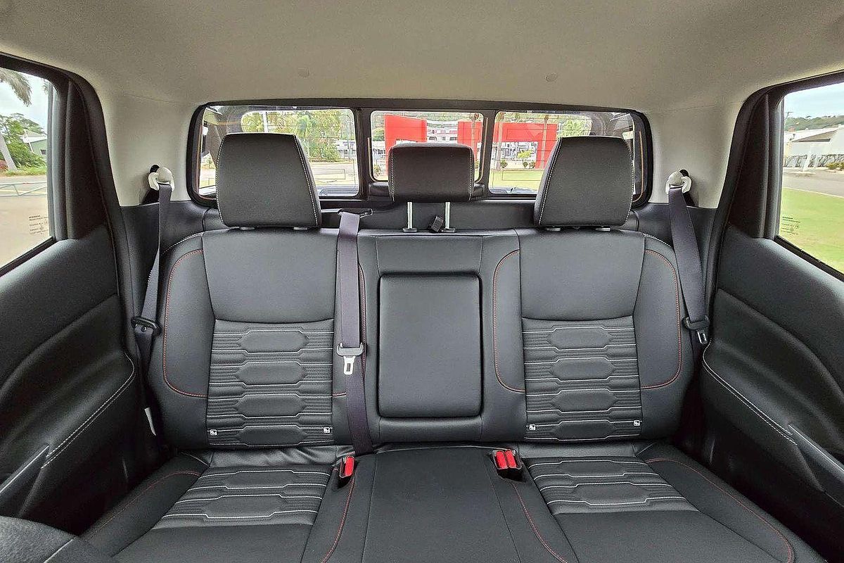 2025 Nissan Navara PRO-4X Warrior D23 4X4