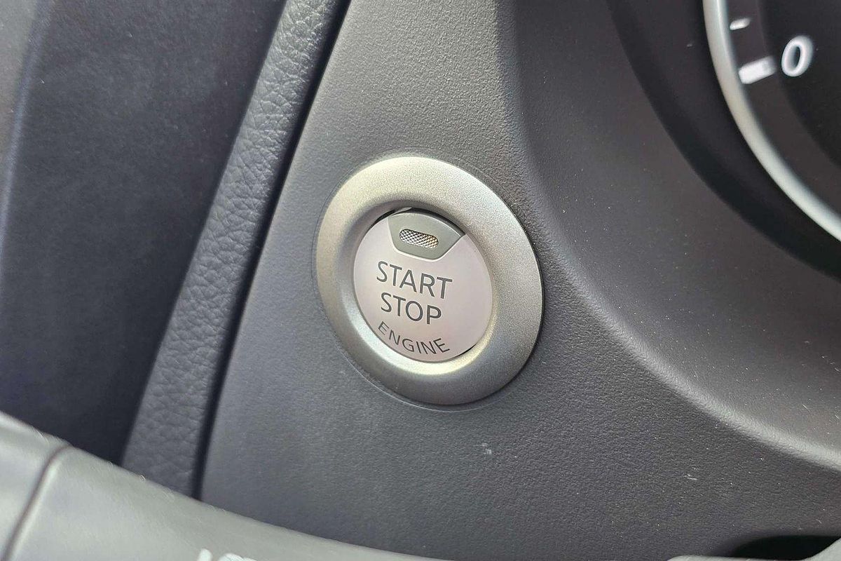 2025 Nissan Navara PRO-4X Warrior D23 4X4