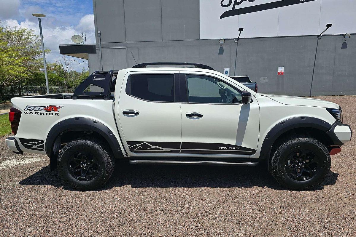 2024 Nissan Navara PRO-4X Warrior D23 4X4
