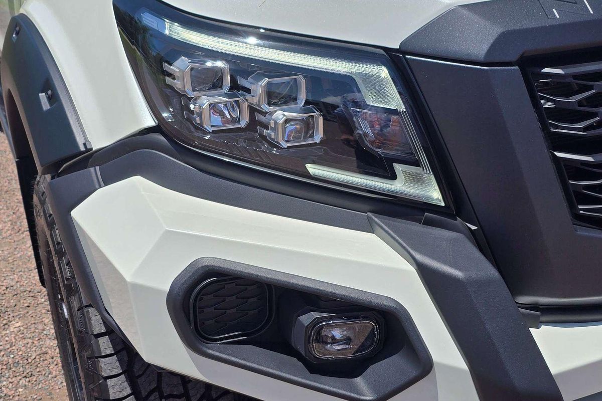 2024 Nissan Navara PRO-4X Warrior D23 4X4