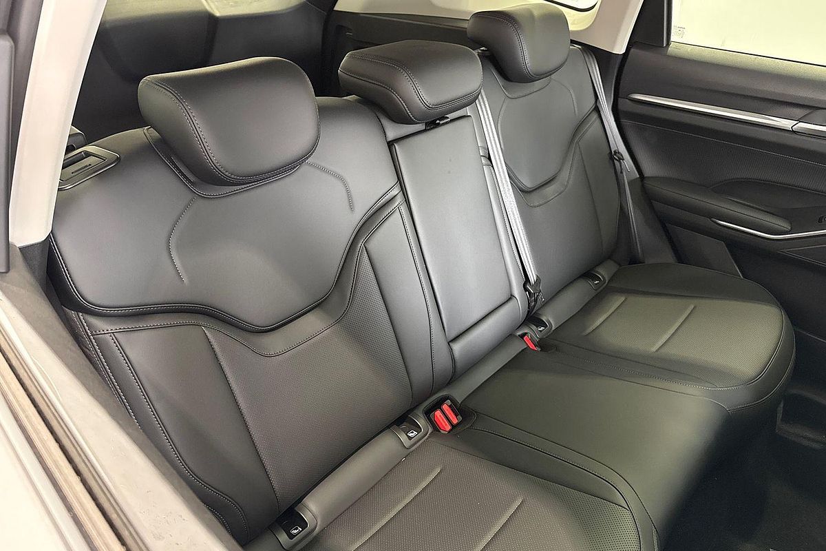 2025 GWM Haval H6 Ultra PHEV B01