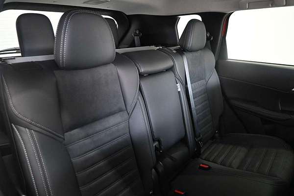 2025 Mitsubishi Outlander Aspire ZM