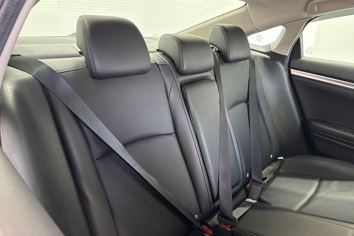 2020 Honda Civic VTi-LX 10th Gen