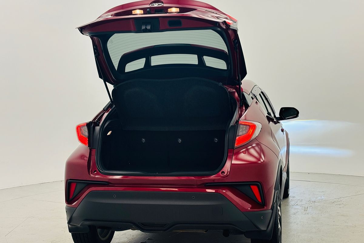 2017 Toyota C-HR Koba NGX10R