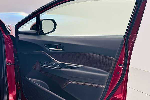 2017 Toyota C-HR Koba NGX10R