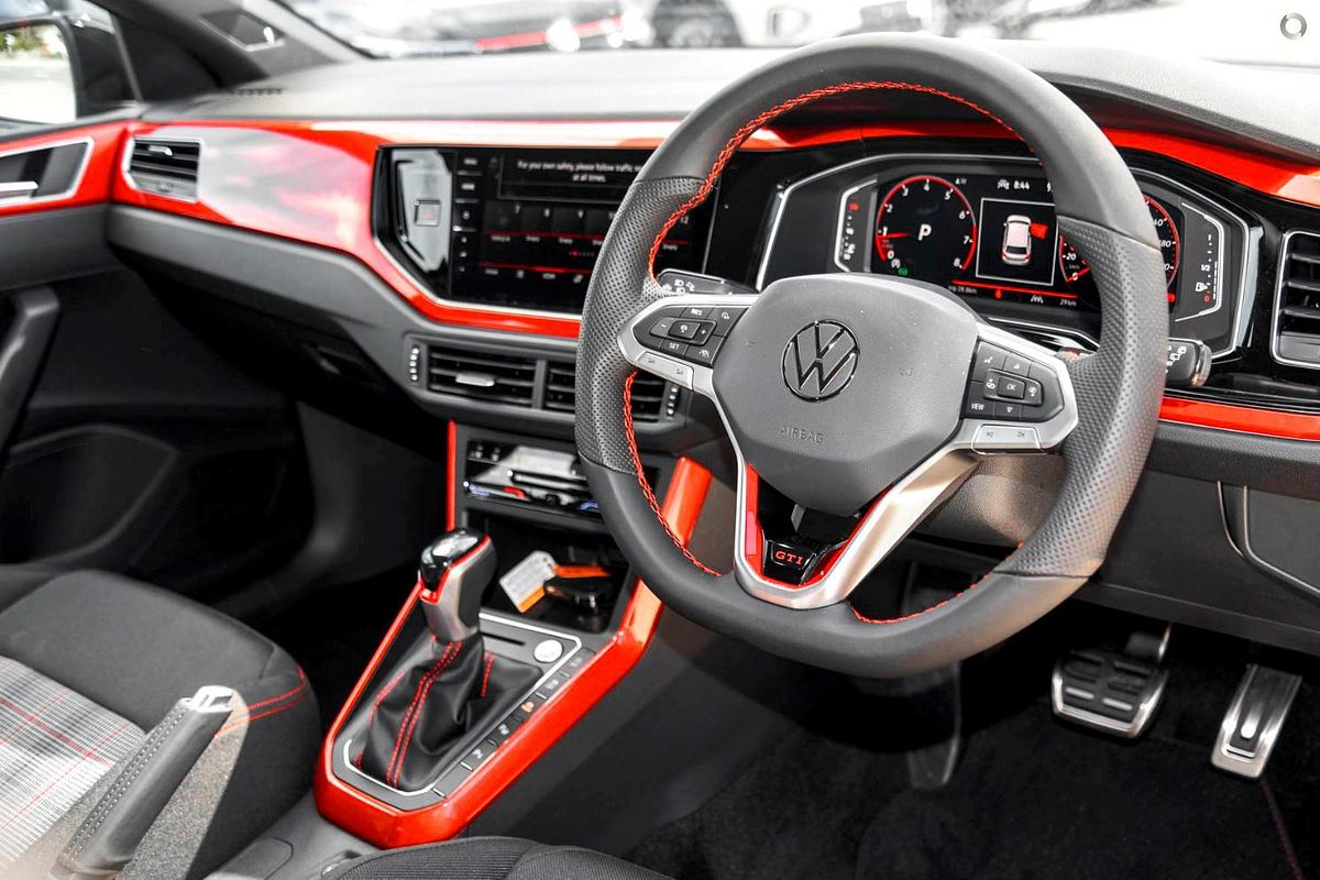 2025 Volkswagen Polo GTI AE